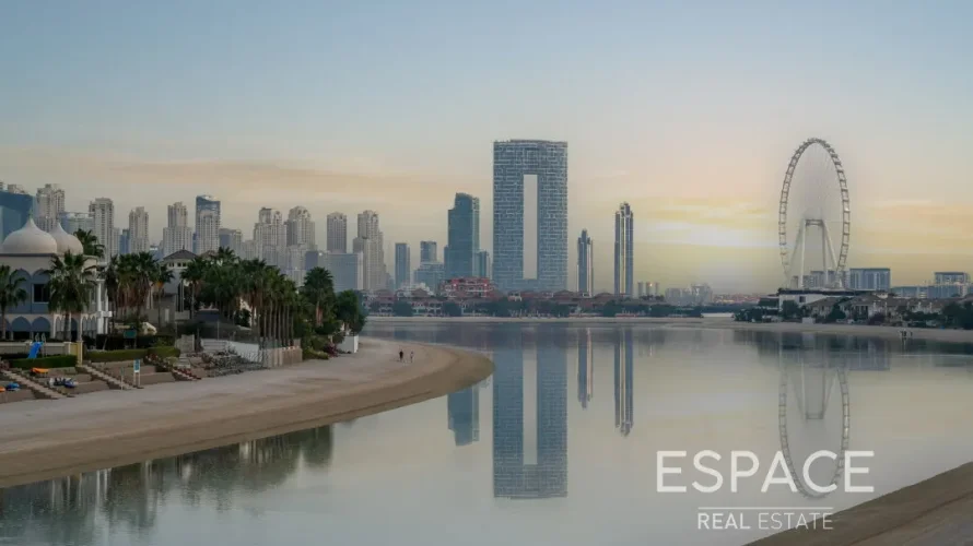 4 bedrooms villa for sale , Palm Jumeirah, Dubai, UAE No. 884 № 11