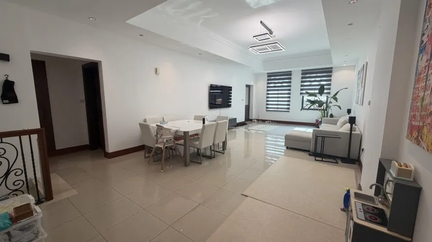 3 bedrooms townhouse for sale , Palm Jumeirah, Dubai, UAE No. 1378 № 1