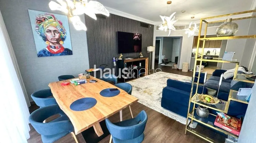 2 bedrooms apartment for sale , Palm Jumeirah, Dubai, UAE No. 571