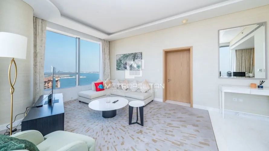 1 bedroom apartment for sale , The Palm Tower, Palm Jumeirah, Dubai, UAE No. 998 № 2