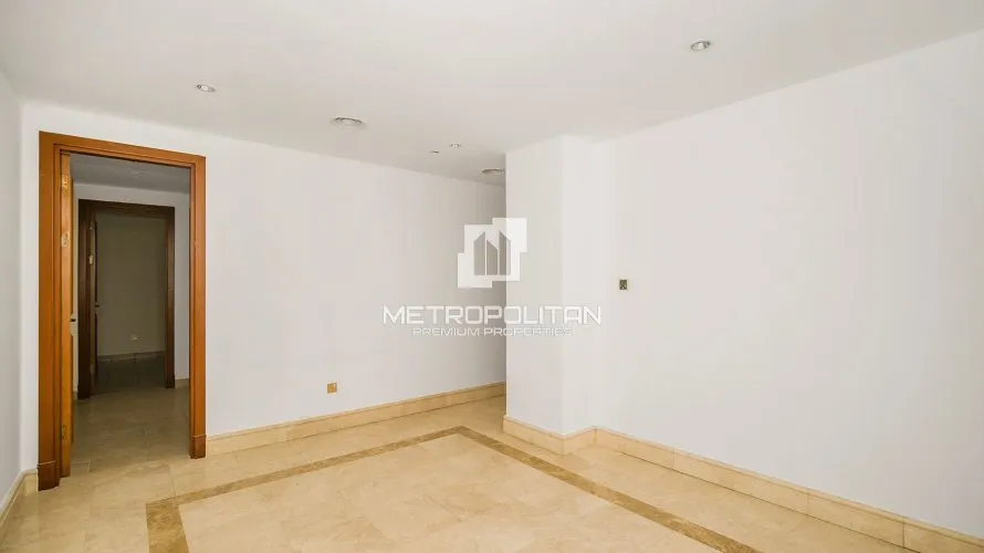 3 bedrooms townhouse for sale , Palm Jumeirah, Dubai, UAE No. 454 № 21