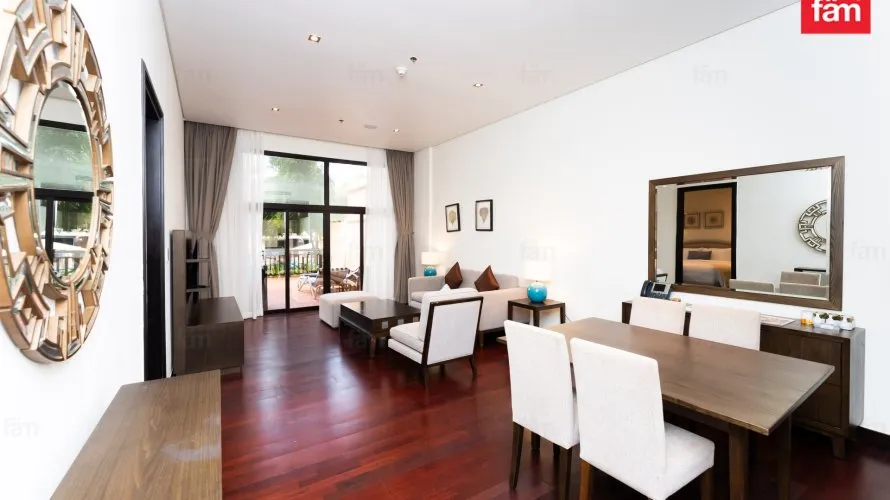 1 bedroom apartment for sale , Palm Jumeirah, Dubai, UAE No. 1177 № 2