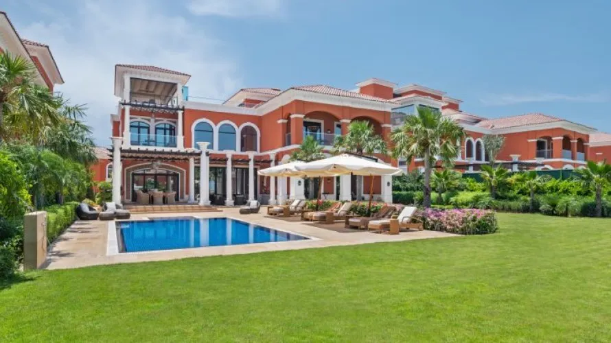 7 bedrooms villa for sale , Palm Jumeirah, Dubai, UAE No. 116