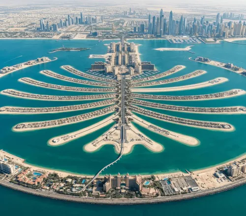 Palm Jumeirah – Dubai's flagship luxury property location. Villa prices rose by 24% over the year № 2