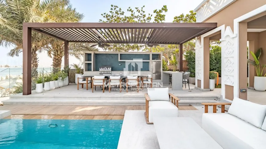 5 bedrooms villa for sale , Palm Jumeirah, Dubai, UAE No. 966