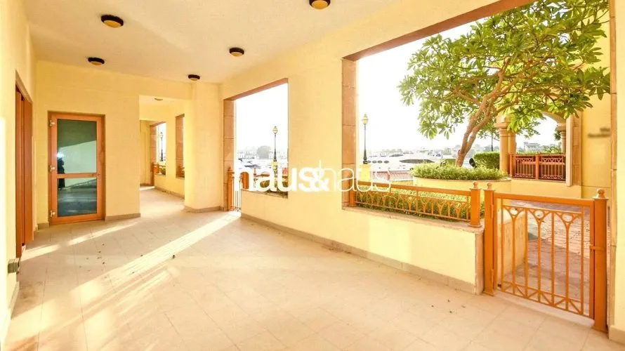 3 bedrooms apartment for sale , Marina Residences, Palm Jumeirah, Dubai, UAE No. 582