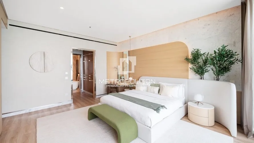 2 bedrooms apartment for sale , Palm Jumeirah, Dubai, UAE No. 989 № 7