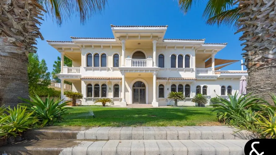 6 bedrooms villa for sale , Signature Villas, Palm Jumeirah, Dubai, UAE No. 1051