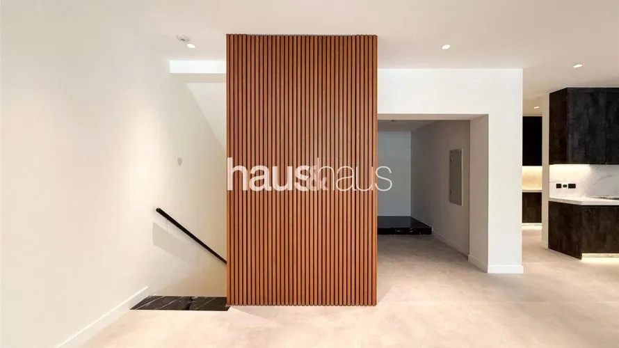 4 bedrooms townhouse for sale , Golden Mile, Palm Jumeirah, Dubai, UAE No. 580 № 11