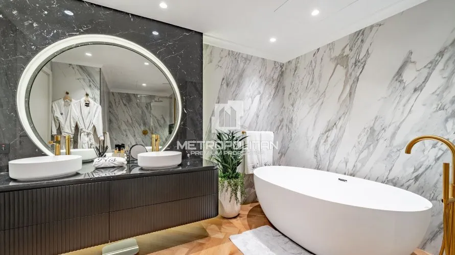 2 bedrooms apartment for sale , Palm Jumeirah, Dubai, UAE No. 1037 № 11