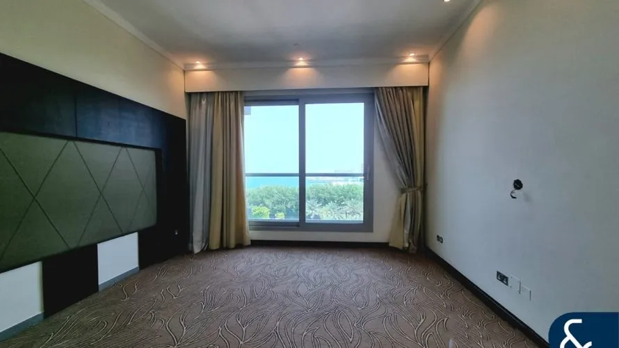 2 bedrooms apartment for sale , The Crescent, Palm Jumeirah, Dubai, UAE No. 1073 № 10