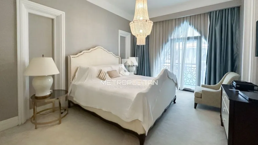 5 bedrooms villa for sale , Palm Jumeirah, Dubai, UAE No. 381 № 7