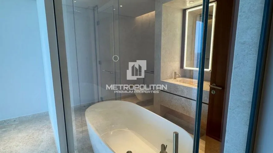 3 bedrooms apartment for sale , Palm Jumeirah, Dubai, UAE No. 445 № 6