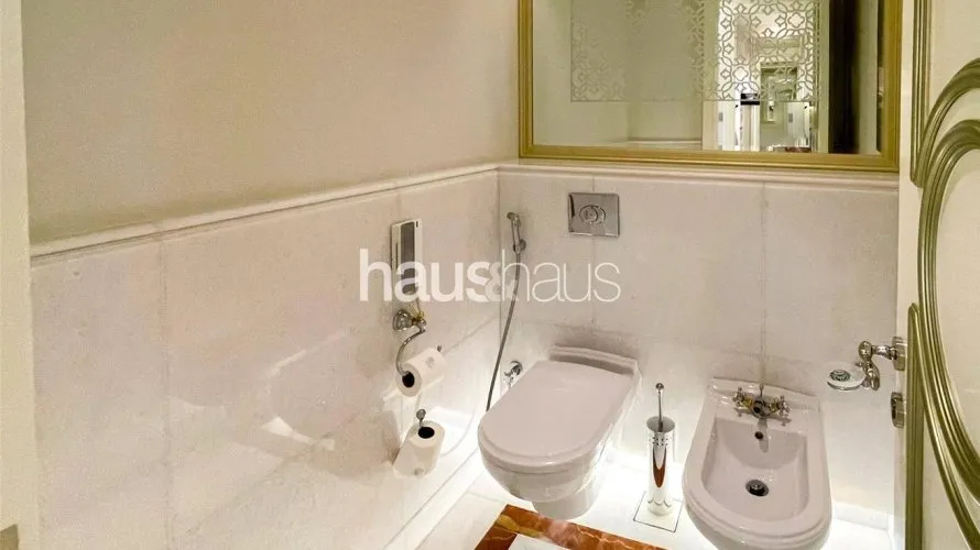 1 room hotel apartment for sale , The Crescent, Palm Jumeirah, Dubai, UAE No. 578 № 12