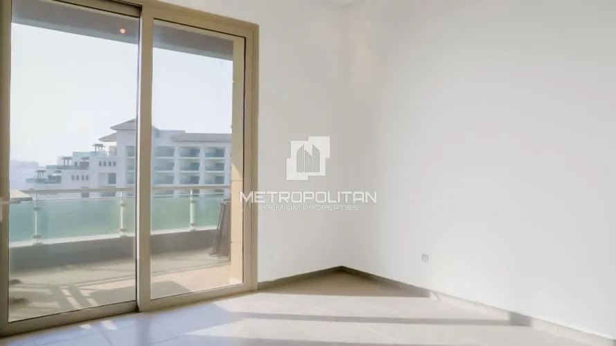 3 bedrooms apartment for sale , Palm Jumeirah, Dubai, UAE No. 1013 № 12