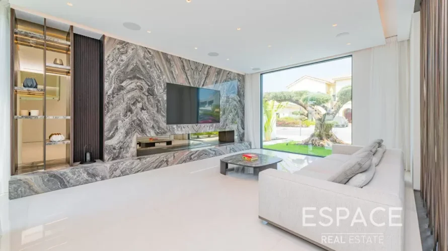 5 bedrooms villa for sale , Palm Jumeirah, Dubai, UAE No. 888 № 6