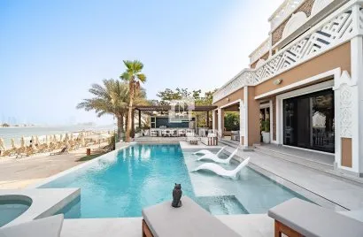 5 bedrooms villa for sale , Palm Jumeirah, Dubai, UAE No. 966
