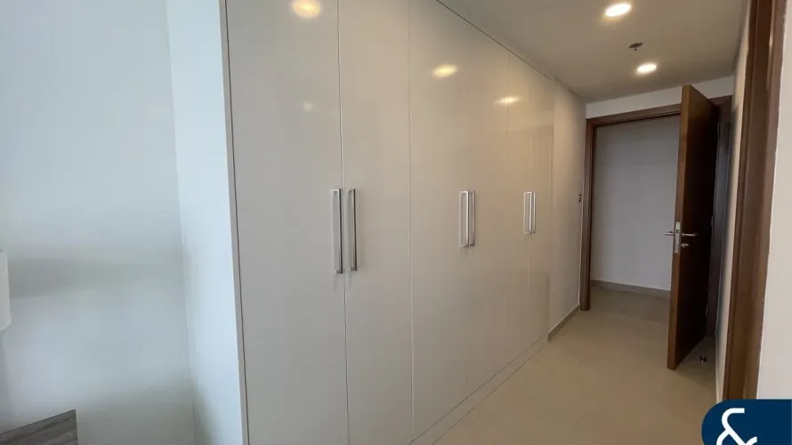 Azizi Mina in Palm Jumeirah, UAE No. 47 № 12