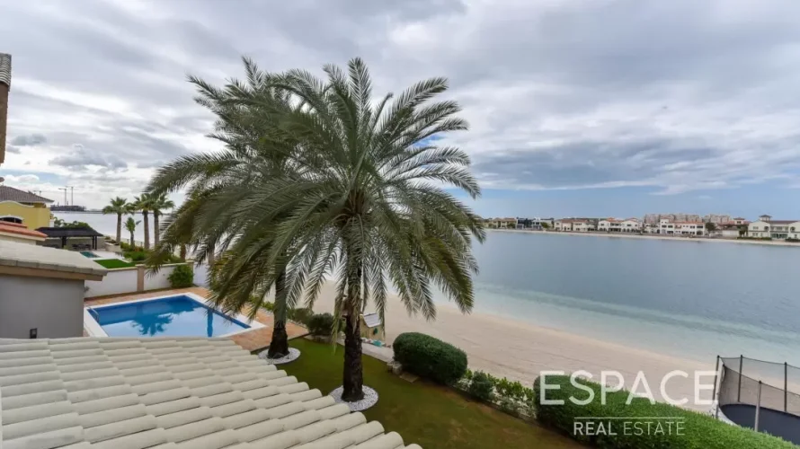 6 bedrooms villa for sale , Palm Jumeirah, Dubai, UAE No. 893 № 16