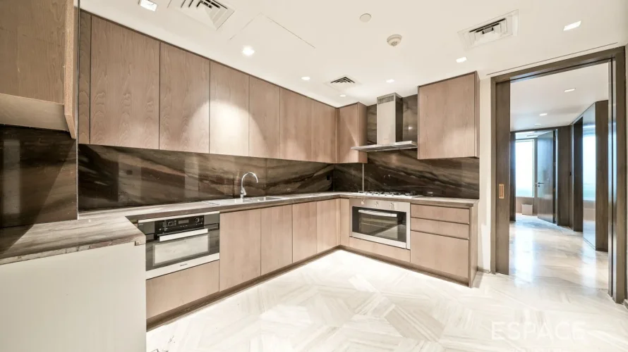 5 bedrooms villa for sale , Palm Jumeirah, Dubai, UAE No. 865 № 4