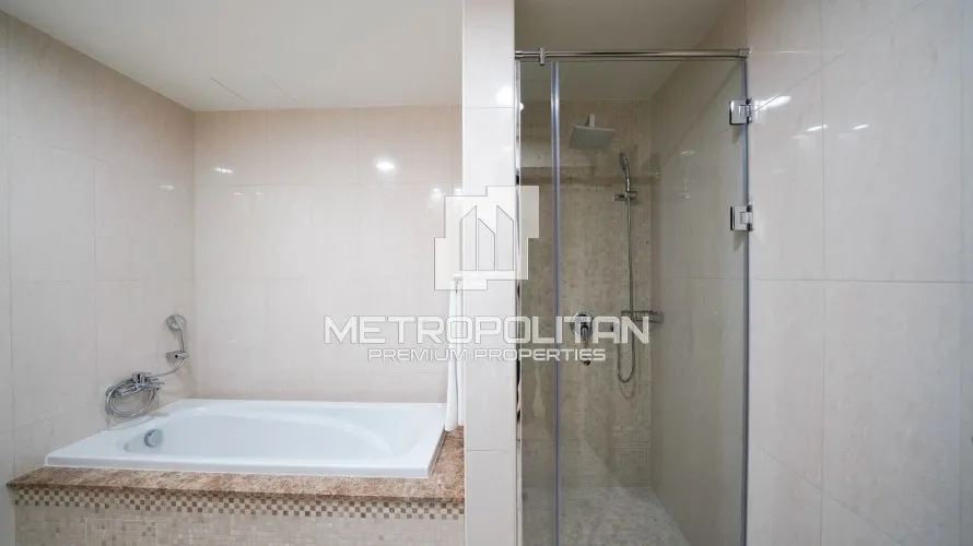 4 bedrooms apartment for sale , Palm Jumeirah, Dubai, UAE No. 465 № 9