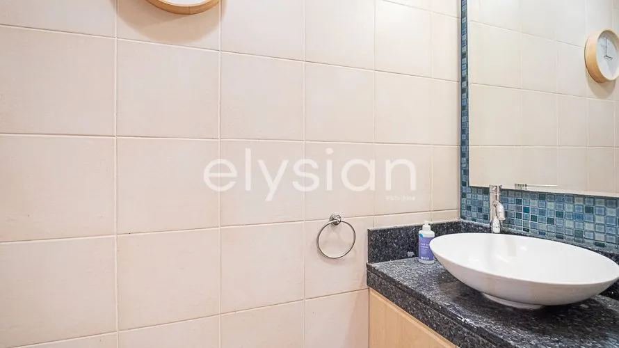 3 bedrooms apartment for sale , Palm Jumeirah, Dubai, UAE No. 503 № 1