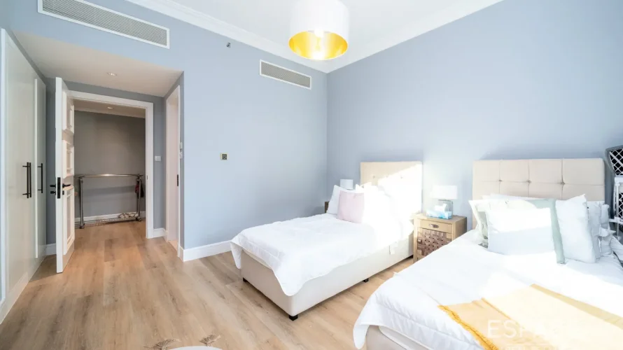 2 bedrooms apartment for sale , Palm Jumeirah, Dubai, UAE No. 860 № 9