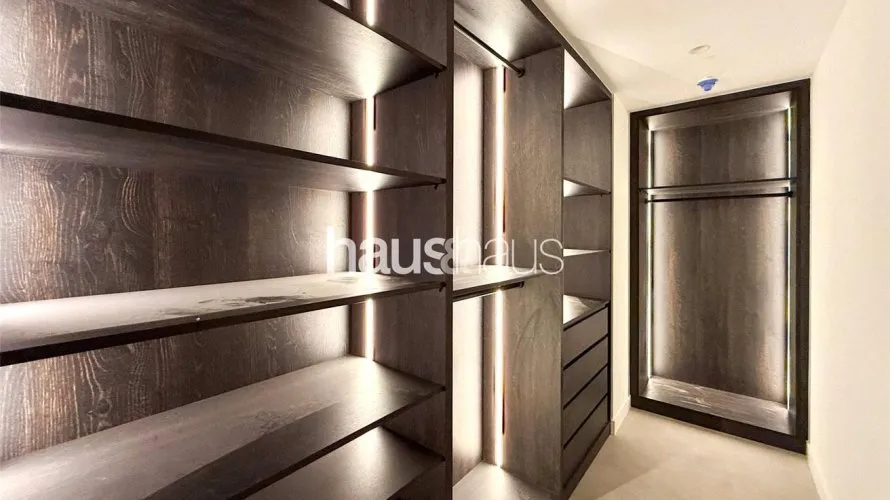 4 bedrooms townhouse for sale , Golden Mile, Palm Jumeirah, Dubai, UAE No. 580 № 14