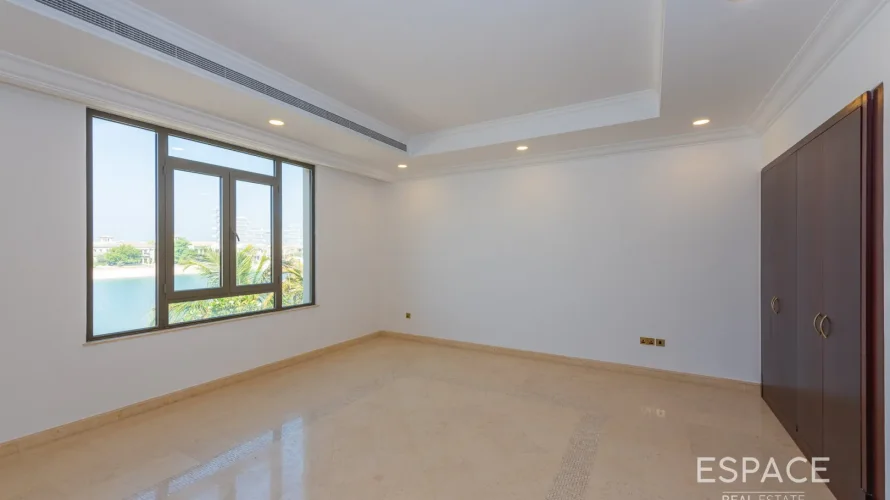 5 bedrooms villa for sale , Palm Jumeirah, Dubai, UAE No. 866 № 13