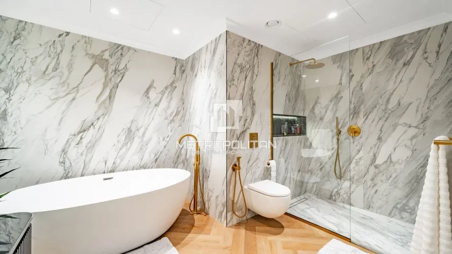 2 bedrooms apartment for sale , Palm Jumeirah, Dubai, UAE No. 1037 № 10