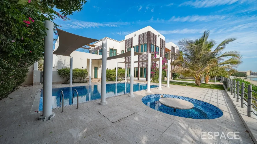 6 bedrooms villa for sale , Palm Jumeirah, Dubai, UAE No. 1093 № 14