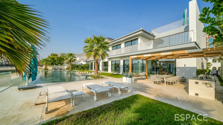 6 bedrooms villa for sale , Palm Jumeirah, Dubai, UAE No. 932 № 11