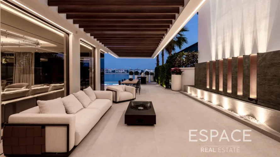 6 bedrooms villa for sale , Palm Jumeirah, Dubai, UAE No. 885 № 18