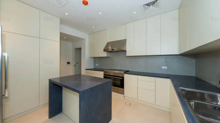 5 bedrooms villa for sale , Palm Jumeirah, Dubai, UAE No. 1272 № 5