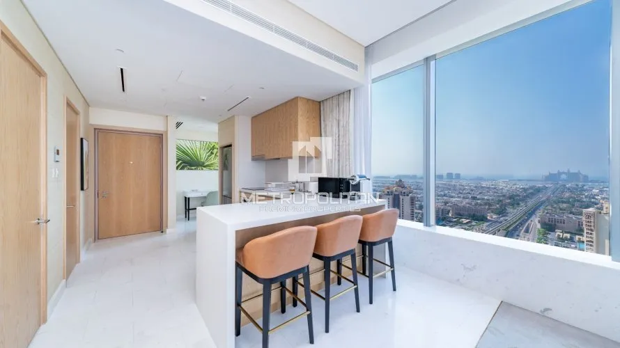 1 bedroom apartment for sale , The Palm Tower, Palm Jumeirah, Dubai, UAE No. 998