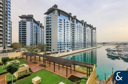 2 bedrooms apartment for sale in MARINA RESIDENCES, Palm Jumeirah, Dubai, UAE No. 1373