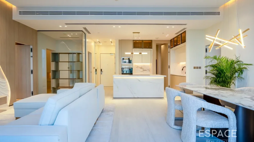 2 bedrooms apartment for sale , Palm Jumeirah, Dubai, UAE No. 926 № 4