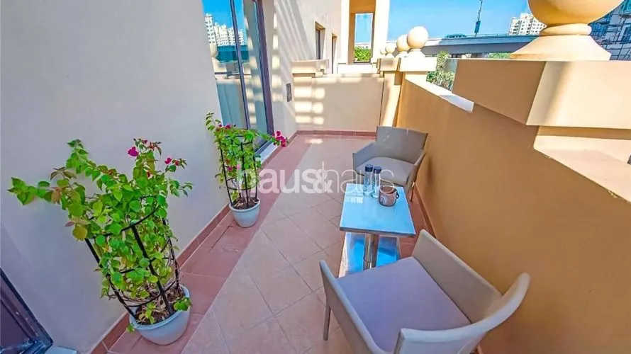 3 bedrooms townhouse for sale , Palm Jumeirah, Dubai, UAE No. 576 № 4