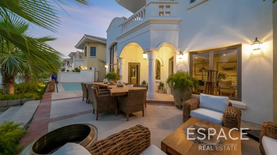 4 bedrooms villa for sale , Palm Jumeirah, Dubai, UAE No. 884 № 10