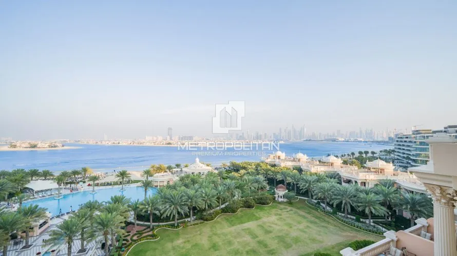 2 bedrooms apartment for sale , Palm Jumeirah, Dubai, UAE No. 447