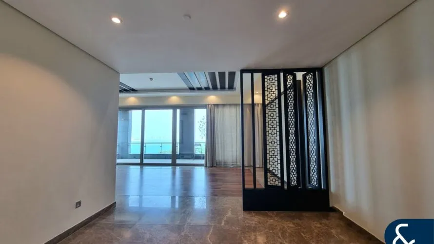 2 bedrooms apartment for sale , The Crescent, Palm Jumeirah, Dubai, UAE No. 1073 № 6