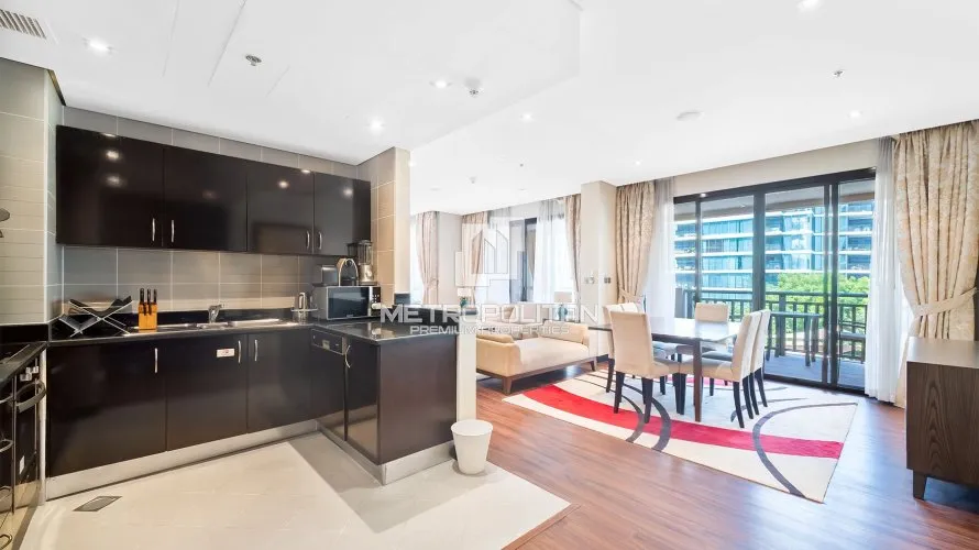 2 bedrooms apartment for sale , Palm Jumeirah, Dubai, UAE No. 1008 № 2