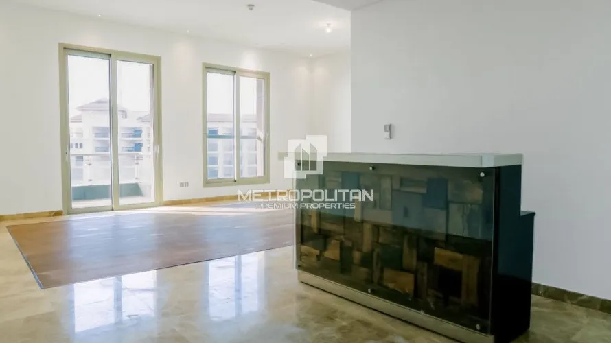 3 bedrooms apartment for sale , Palm Jumeirah, Dubai, UAE No. 1013