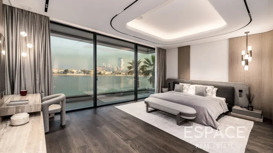 6 bedrooms villa for sale , Palm Jumeirah, Dubai, UAE No. 885 № 9