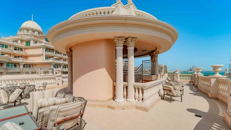 4 bedrooms villa for sale , Palm Jumeirah, Dubai, UAE No. 1332 № 10