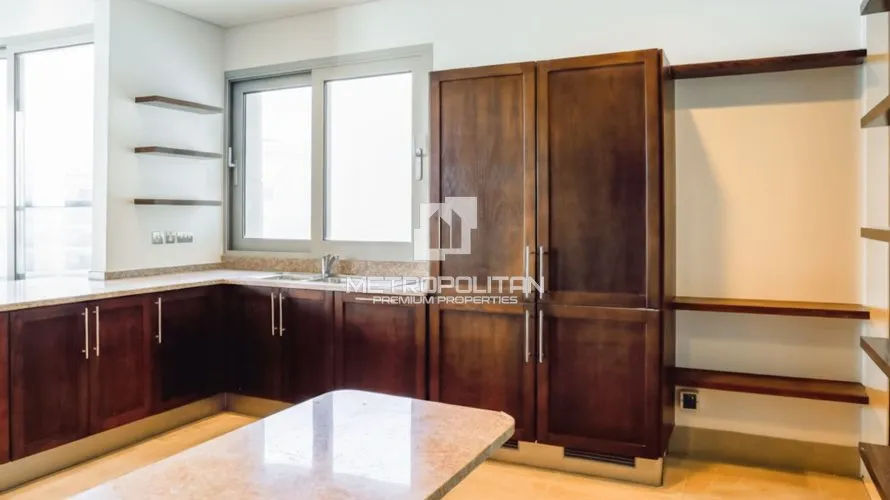 3 bedrooms apartment for sale , Palm Jumeirah, Dubai, UAE No. 1013 № 6