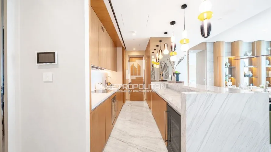 2 bedrooms apartment for sale , Palm Jumeirah, Dubai, UAE No. 989 № 3