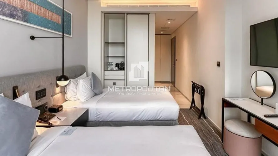 2 bedrooms apartment for sale , Palm Jumeirah, Dubai, UAE No. 955 № 16