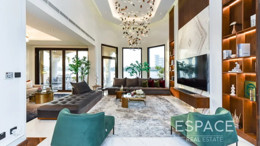 3 bedrooms villa for sale , Palm Jumeirah, Dubai, UAE No. 861 № 1