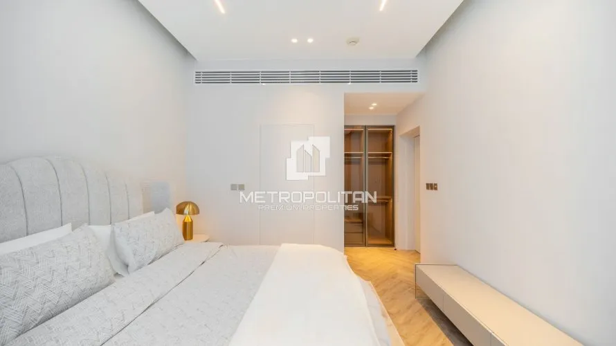 2 bedrooms apartment for sale , Oceana, Palm Jumeirah, Dubai, UAE No. 1026 № 16